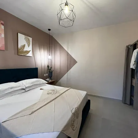 Apartament Veni's Potos