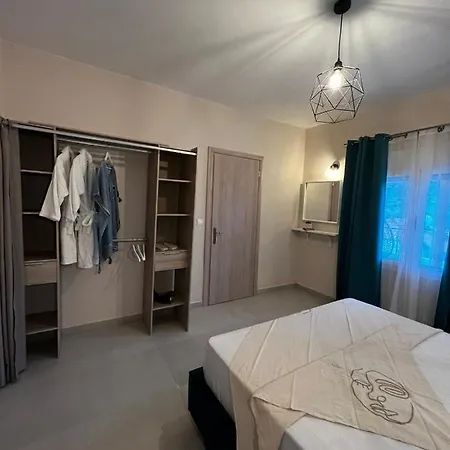 Veni's Apartment