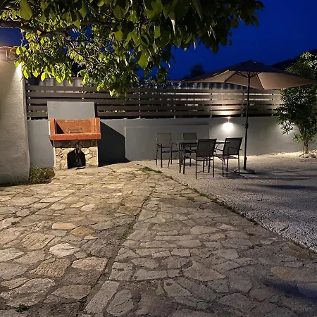 Veni's Apartment
